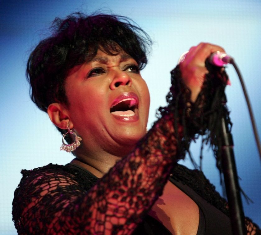 Anita Baker's Tour Is Really Happening! DELUX Magazine